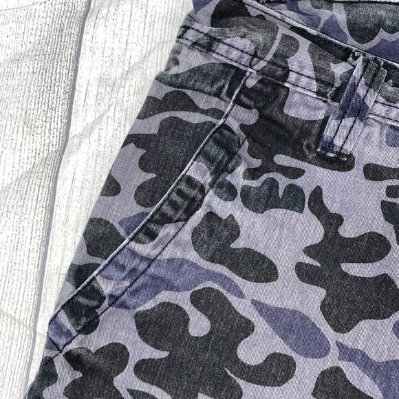 Foot locker 100% cotton faded camo print chino shorts sz 32 men - Picture 3 of 6